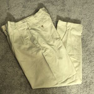Perry Ellis Tan Classic Fit Double Pleated Cuffed Pants. 33
